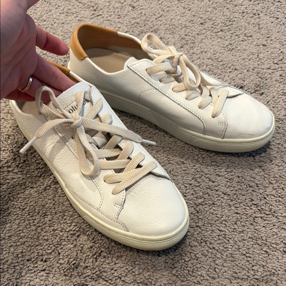 White Leather Sneakers with Tan Accents